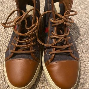 AUTHENTIC MENS GUCCI SNEAKER